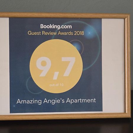 Amazing Angie'S Apartment Praga Exterior foto